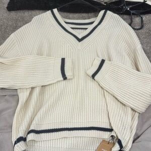 NWT shein cream sweater large